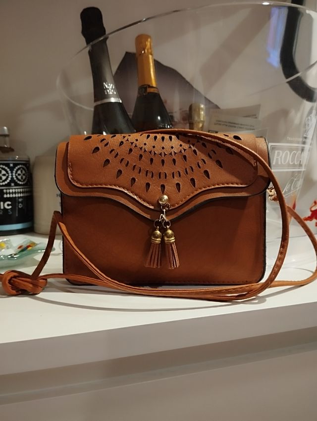 Borsetta donna colore cammello