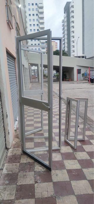 Puertas de paso aluminio