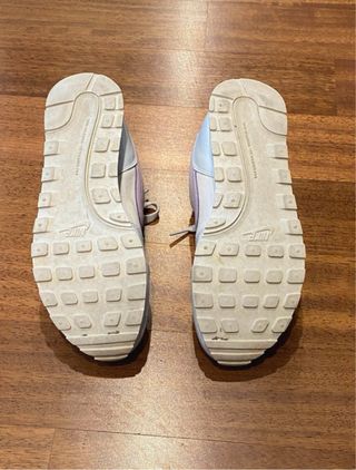 Zapatillas Nike talla 36. Muy cuidadas.