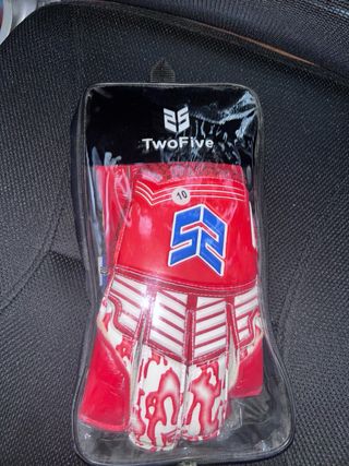Guantes de portero TwoFive sin estrenar