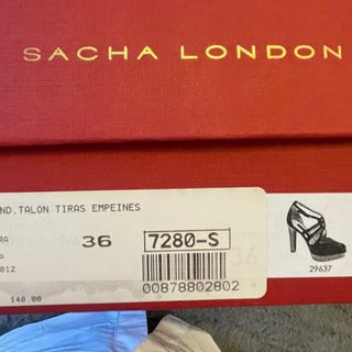 Zapato salón Sacha London Fucsia