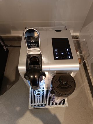 Nespresso Lattissima Pro