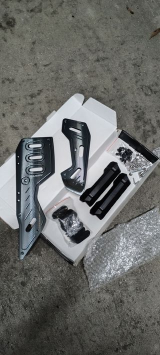 Tapetes alumínio Nmax