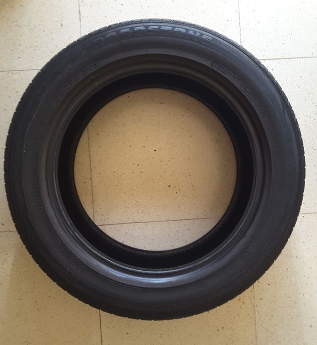 Neumatico RoadstoneEurovisSport04 medida 205/55R16