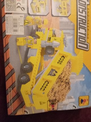 Camión tipo lego