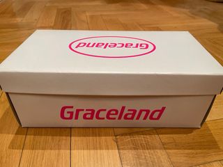 Alpargatas brillantes