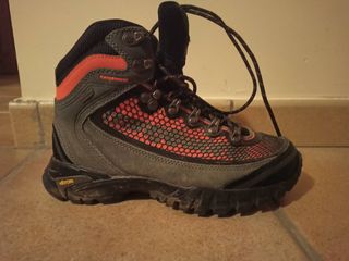Botas de montaña