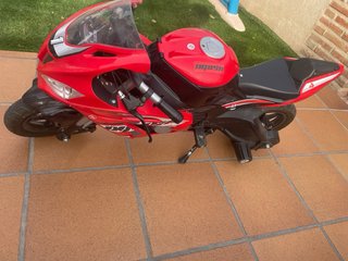 Moto para niño , 24 v poco uso