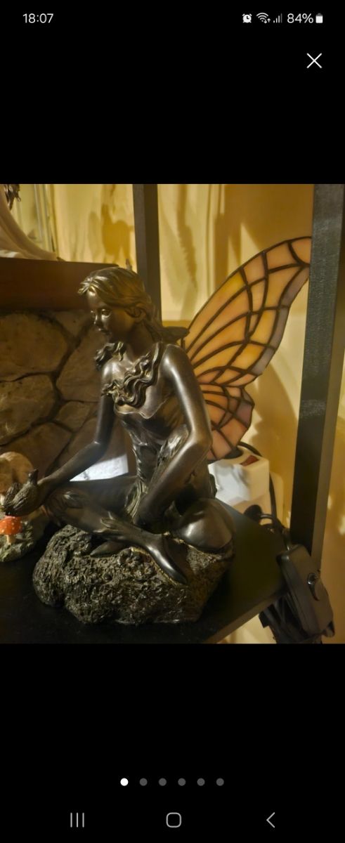 Lámpara hada mariposa cristal tiffany escultura