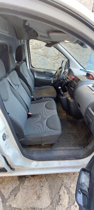 Citroen Jumpy 2011