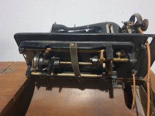 Máquinas de coser de pedal