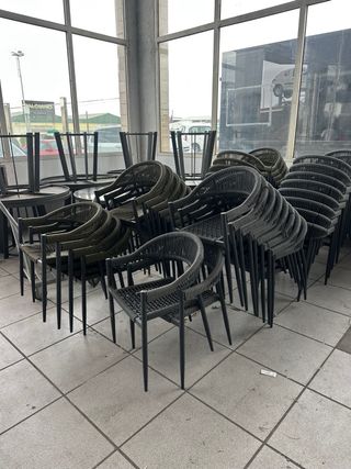 27 Sillas Exterior Nuevas a Estrenar