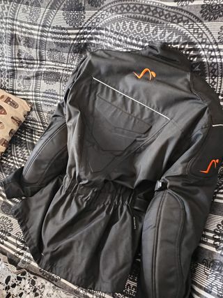 Moto chaqueta 
