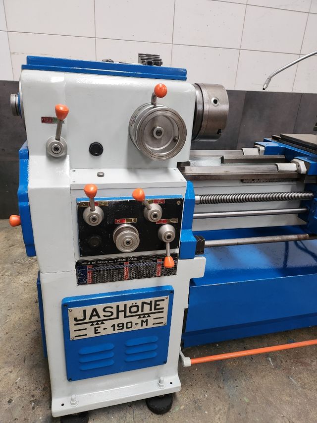 Torno jashone E 190 M 1500 mm
