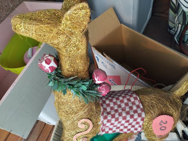 Cervatillo dorado  con luces