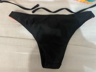 Bikini negro
