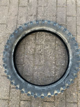 Neumaticos y mousses pirelli motocross