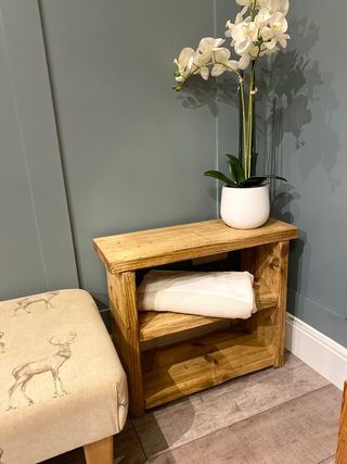 Mueble recibidor madera maciza