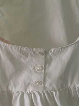 Blusa de tirantes con volantes