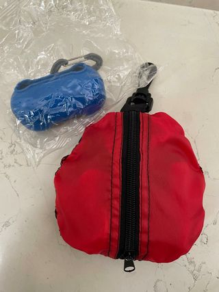 Ciotola pieghevole + porta sacchetti 