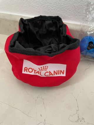 Ciotola pieghevole + porta sacchetti 