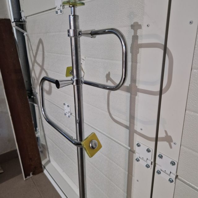 Toallero de pie de baño