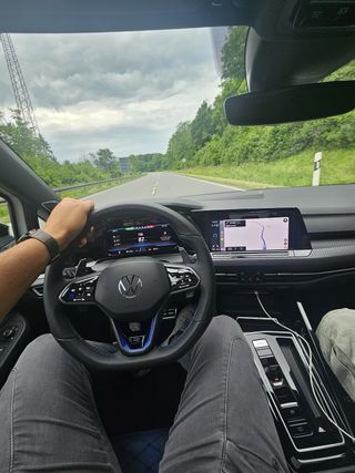 Volkswagen Golf 2023