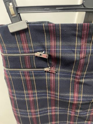 Mini falda cuadros zara