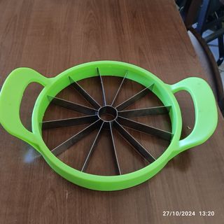 Taglia e affettato melone