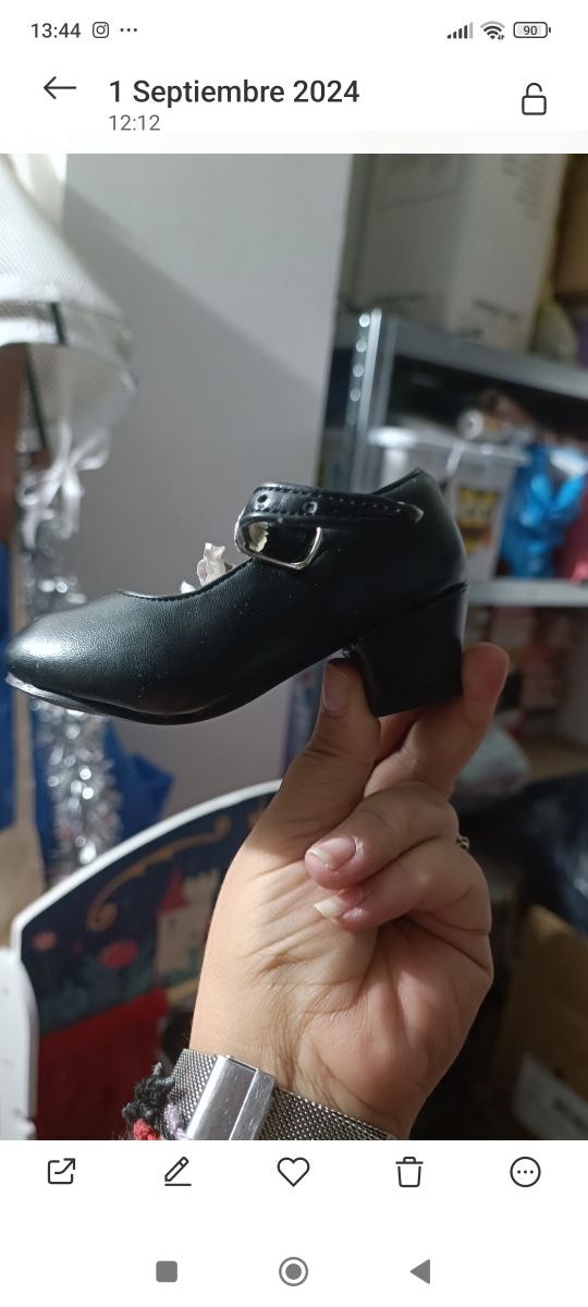 Zapatos sevillana niña, número 20