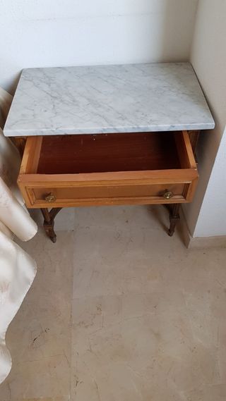 📥 Mueble entrada de roble macizo