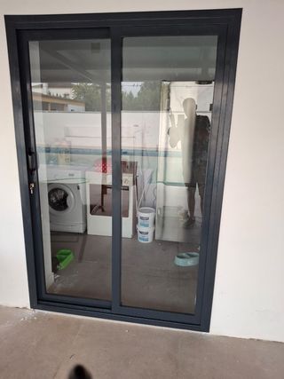 Pannello sandwich in alluminio per portici