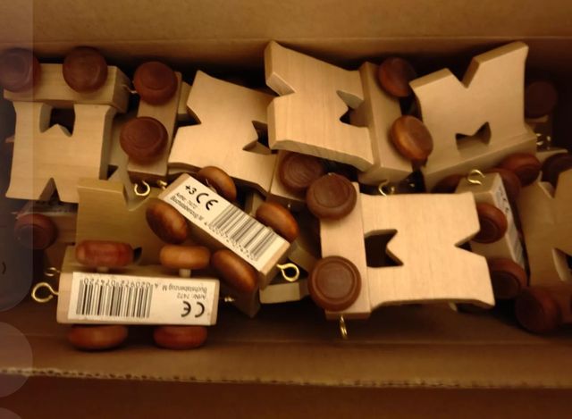 Lettere trenino legno 500 pezzi