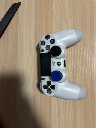 PS4 PRO 2TB BLANCA, IMPOLUTA