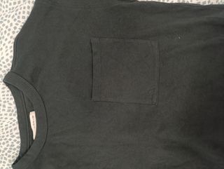 Camiseta negra Zara manga larga