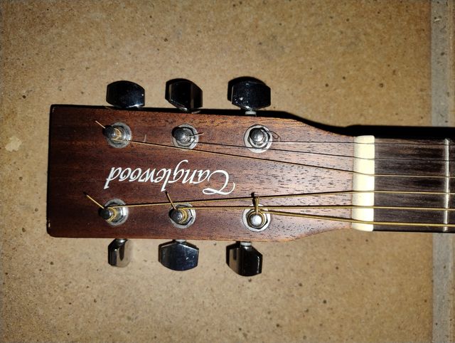 guitarra alectroacustica tanglewood