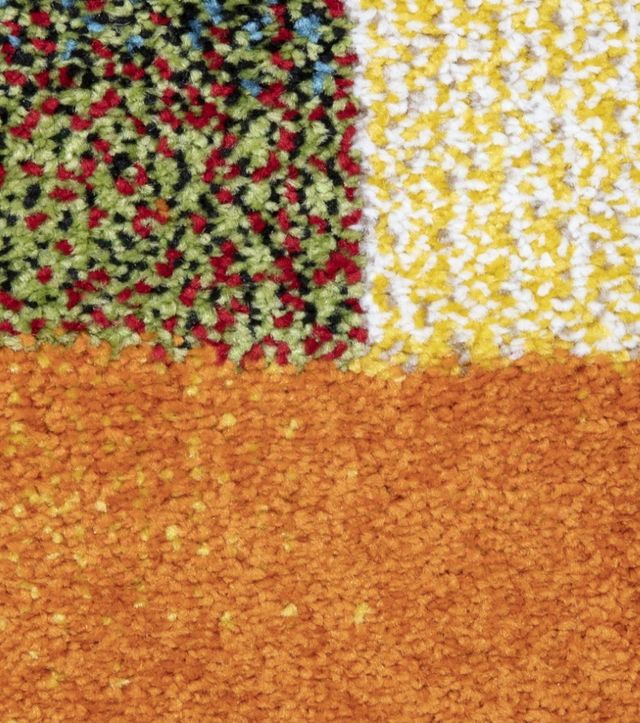 ALFOMBRA DE ALEGRES COLORES 