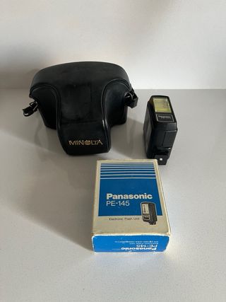 Cámara de fotos Minolta X-300 y objetivos