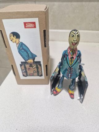 Juguete jaya señor con maletas