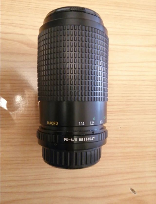 Objetivo zoom COSINA