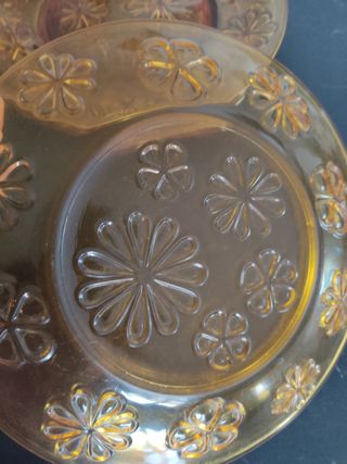 Platos planos marca Duralex y Vereco