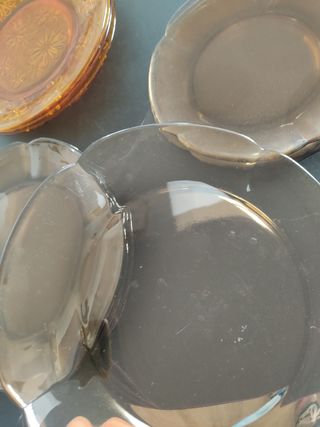 Platos planos marca Duralex y Vereco