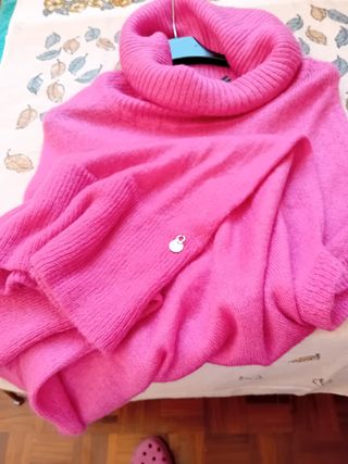 Maglione lungo da donna smanicato 