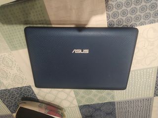 Ordenador Asus Eee pc R101