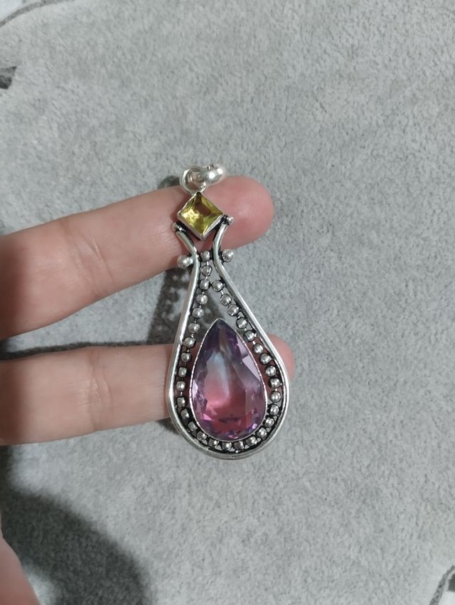 Colgante plata y piedras