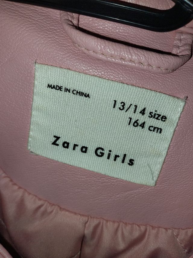 Chaqueta de cuero rosa de niña