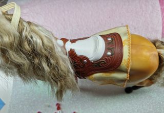 Cavallo di Barbie con perline vintage