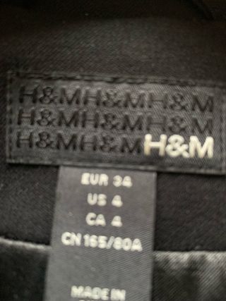 2 americanas mujer. Sita murt y H&M