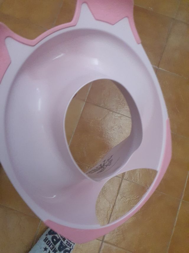 Adaptador wc bebé. Se habrá usado 2 veces.