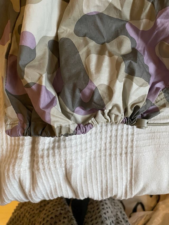 Pantalones NUEVOS paracaidas Lefties